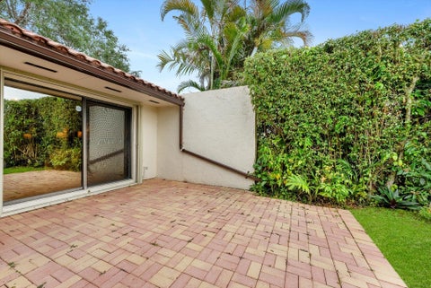 Tiny photo for 6886 Tiburon Circle, Boca Raton, FL 33433 (MLS # B26030048)