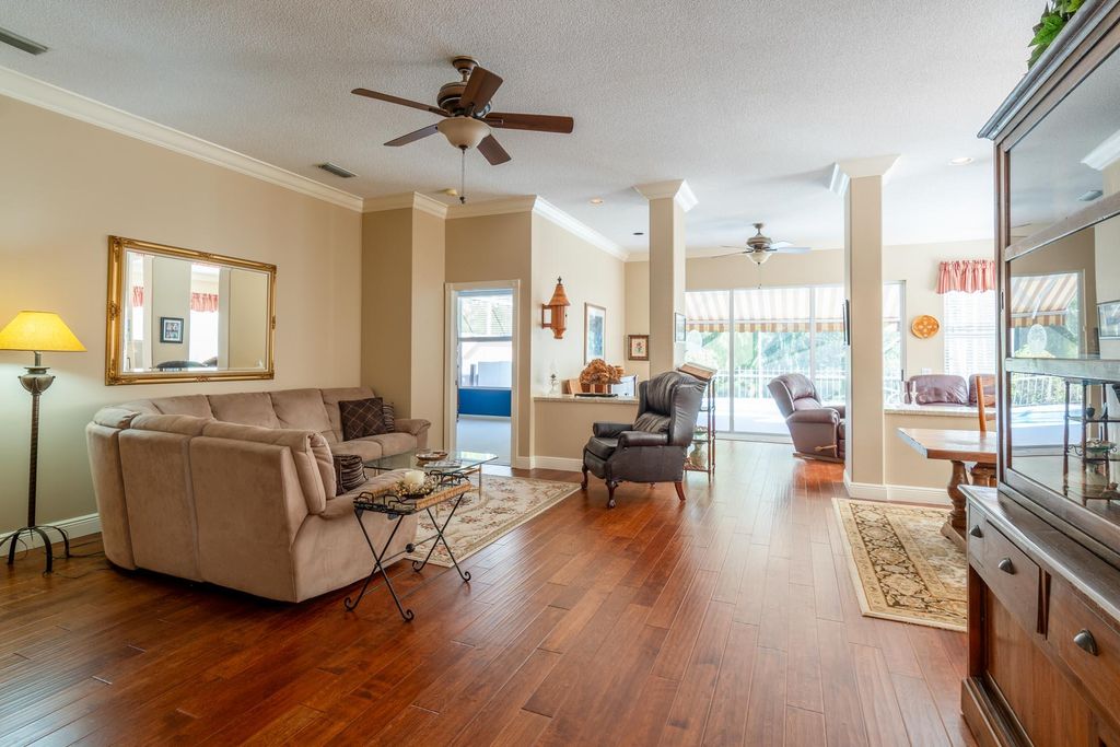 Photo of 130 S Hampton Drive, Jupiter, FL 33458 (MLS # R10941991)