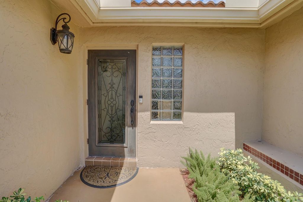 Photo of 10552 Santa Laguna Drive, Boca Raton, FL 33428 (MLS # F10497403)