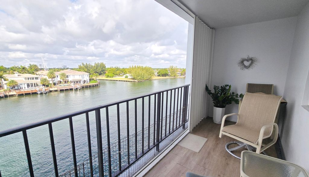 Photo of 1400 S Ocean Drive #505, Hollywood, FL 33019 (MLS # B26016950)