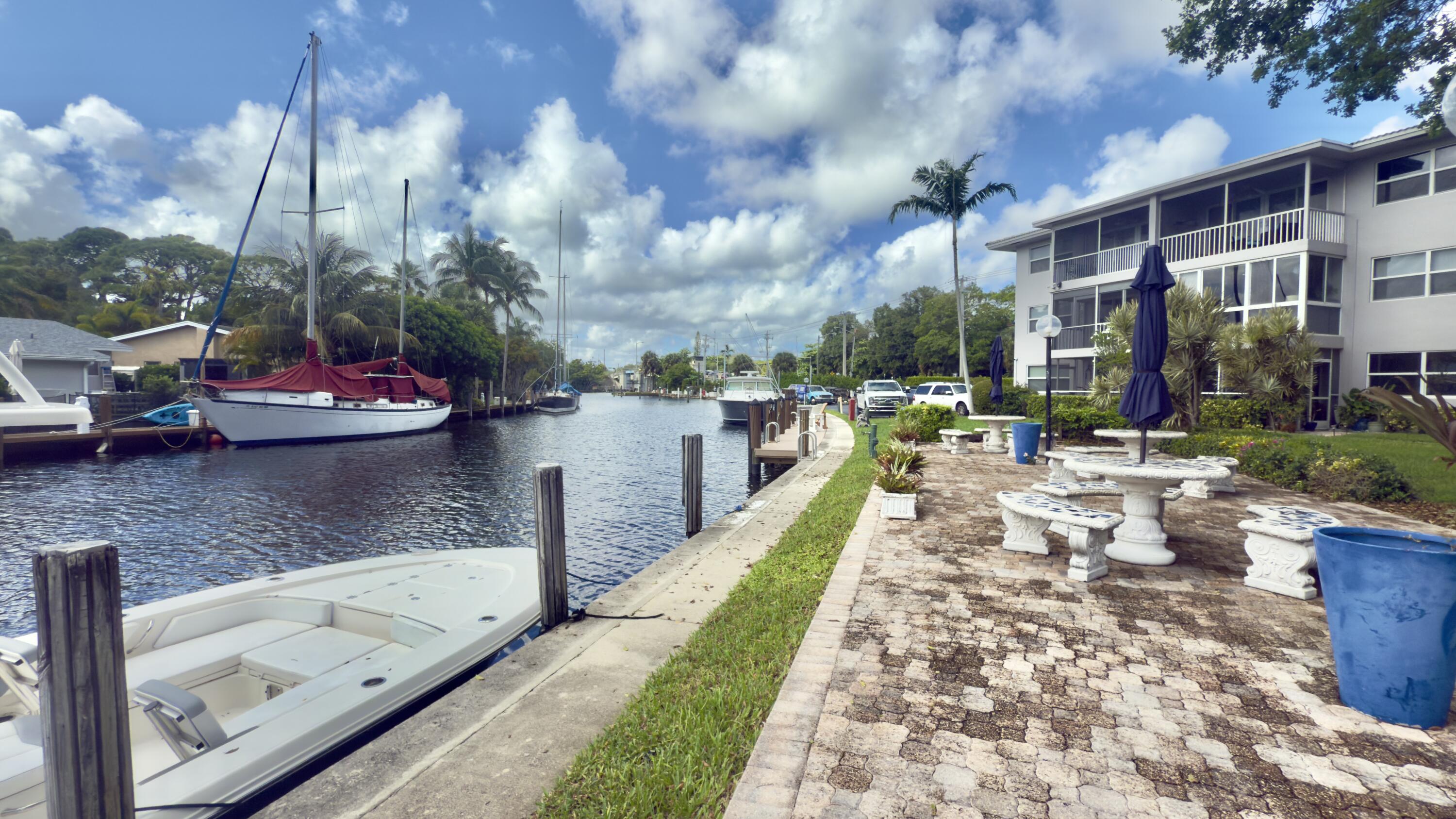 RIO NUEVO D CONDO - Residential