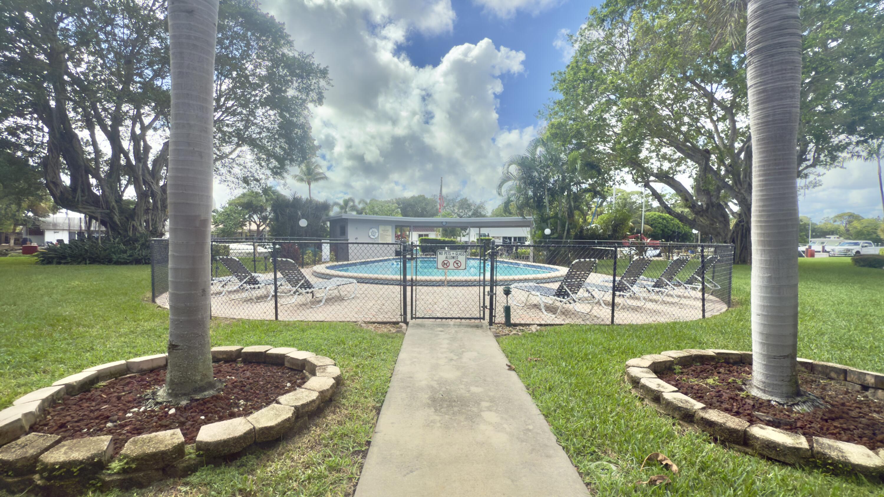 RIO NUEVO D CONDO - Residential