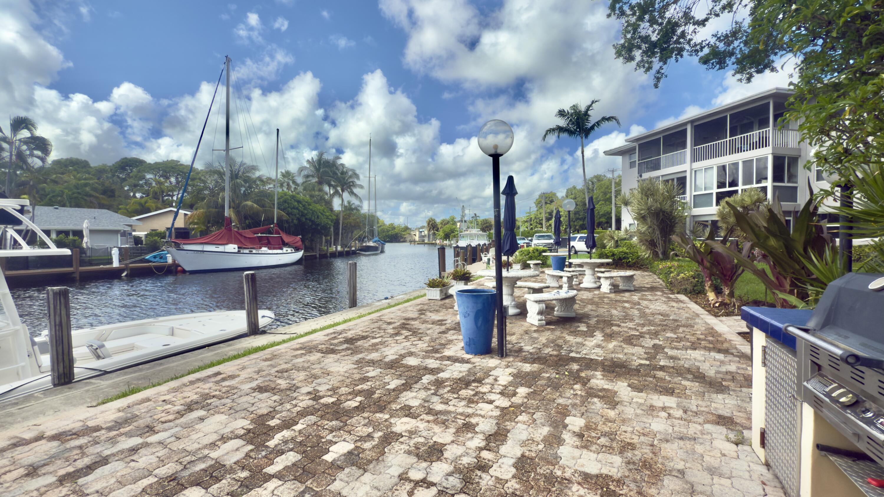 RIO NUEVO D CONDO - Residential