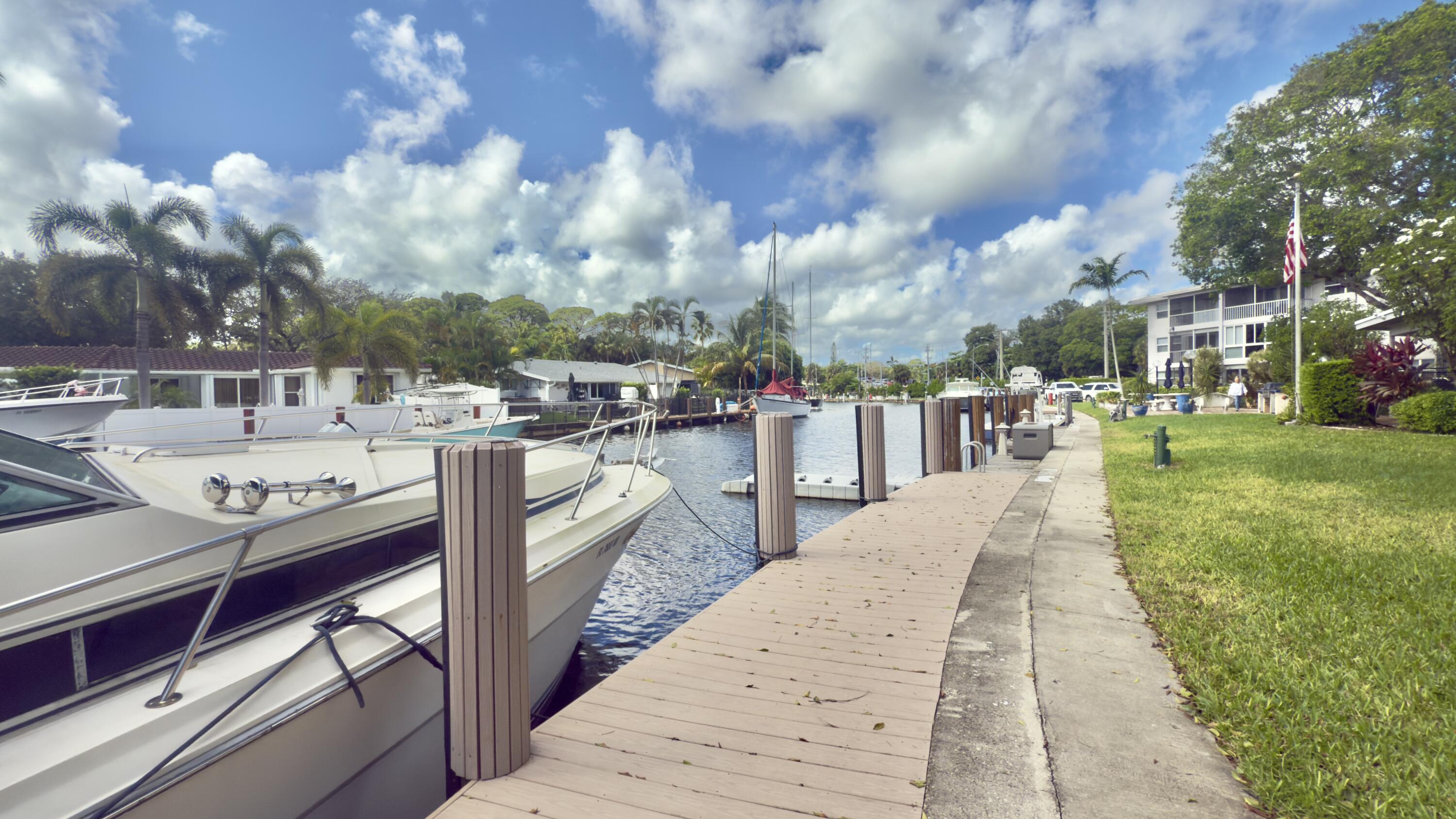 RIO NUEVO D CONDO - Residential