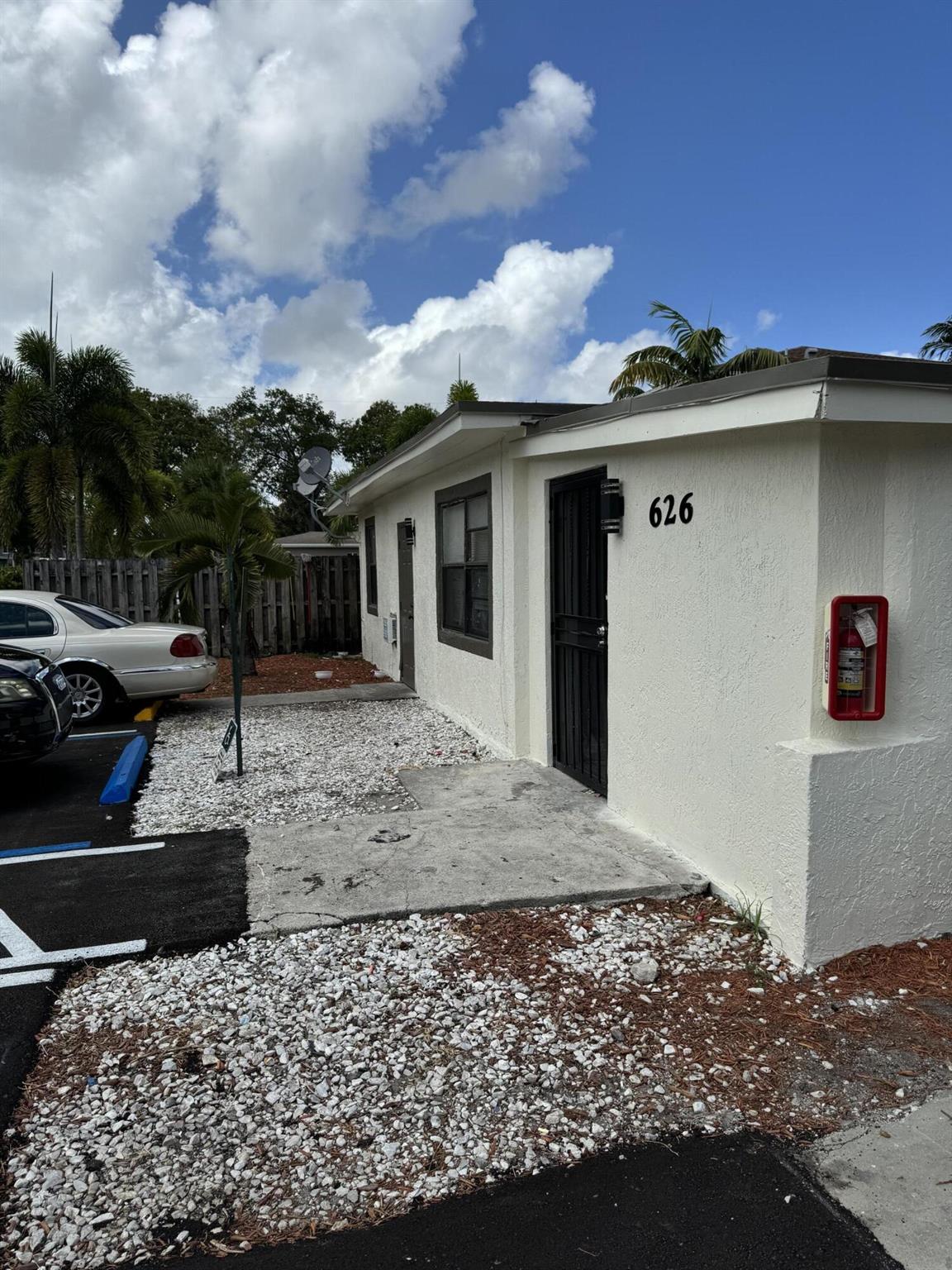 626 NW 10th Terrace 1-5