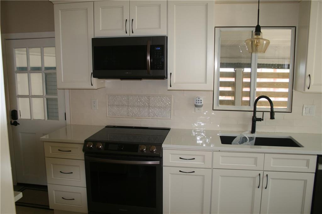 Halls Add 1-134 D - Residential Lease