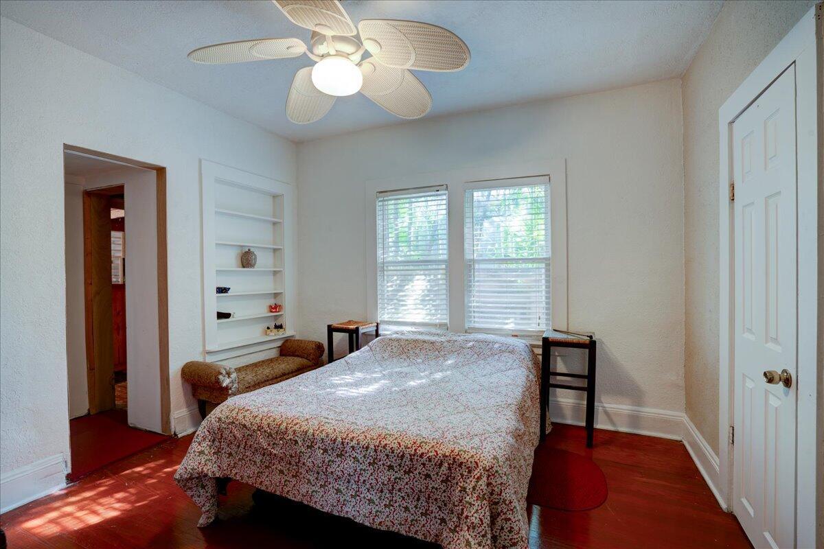 LAKE WORTH TOWN OF - Residential Income