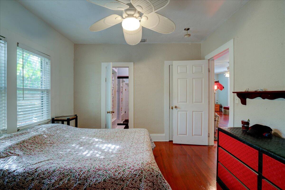 LAKE WORTH TOWN OF - Residential Income