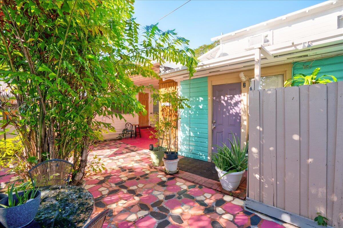 LAKE WORTH TOWN OF - Residential Income