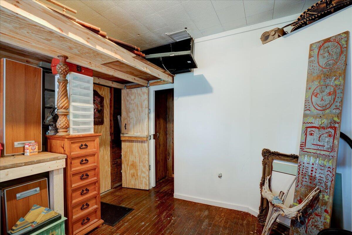 LAKE WORTH TOWN OF - Residential Income