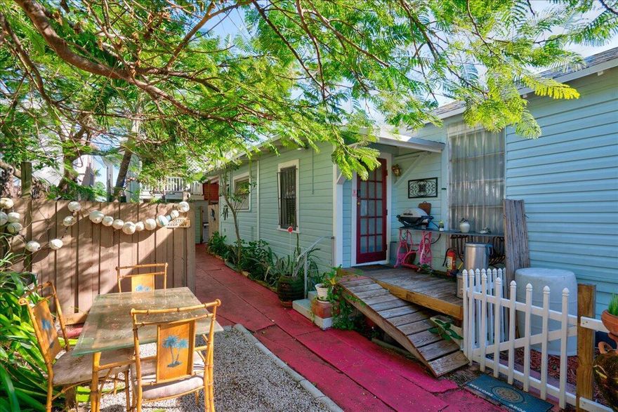 Excellent NO HOA single family home with 4 rental units in the back. Lake Worth Beach is the quintessential small beach town, with cafes, live music and is only a short bike ride away from the beautiful Atlantic Ocean. This property is a diamond in the rough but has exceptional income earning potential. The main house comes with a bonus in-law studio that can also be rented, plus a separate building in the back with three additional units that can additionally earn around $6k per month. Main house has new roof, water heater, original wood floors, updated electric and more! There is a lot of new development in Lake Worth to support rental pricing including the restoration of the historic Gulfstream Hotel.