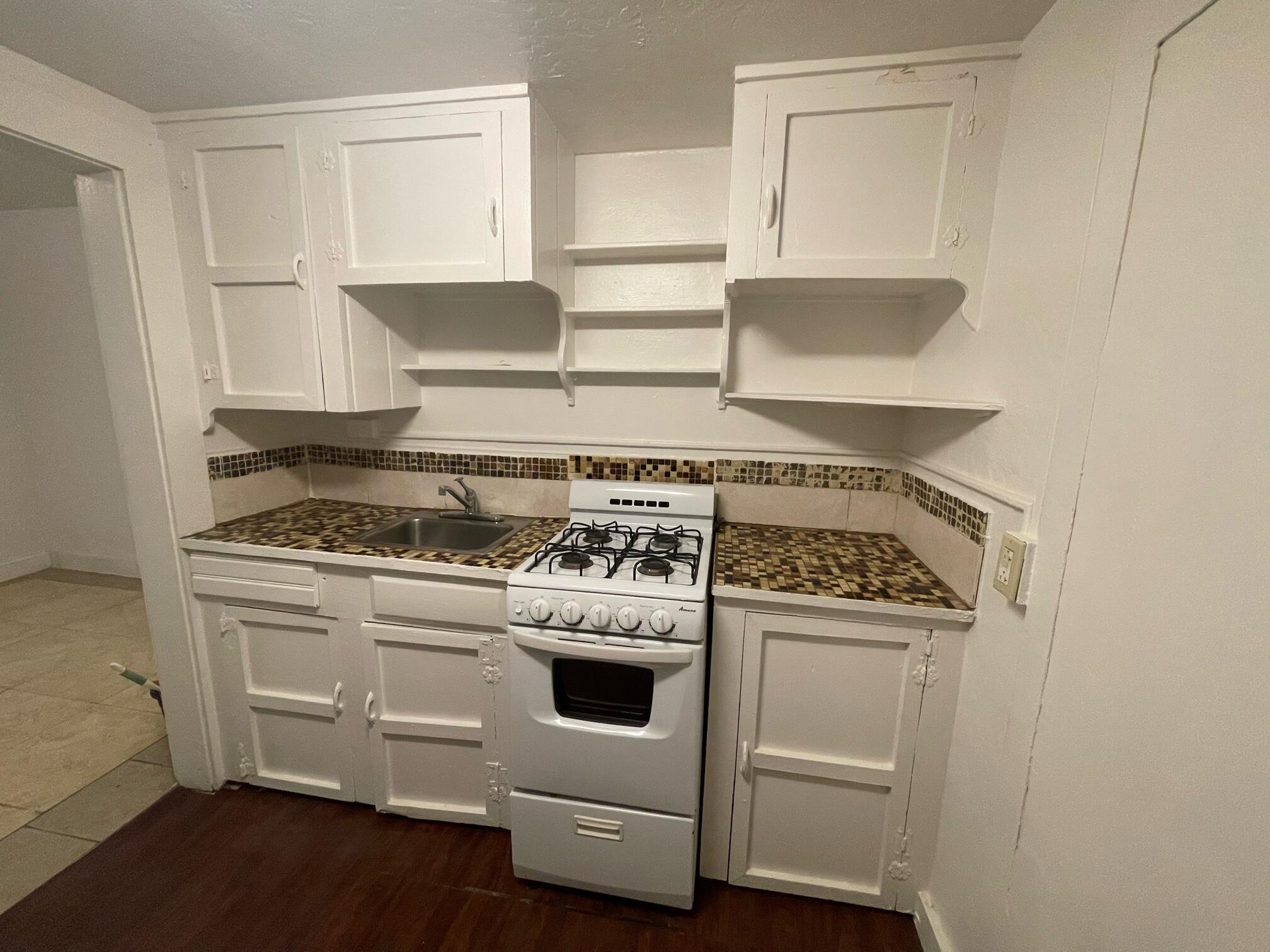 LAKE WORTH TOWN OF - Residential Income