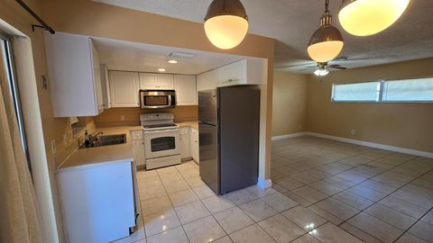 5108 Michigan Avenue West Palm Beach FL 33415