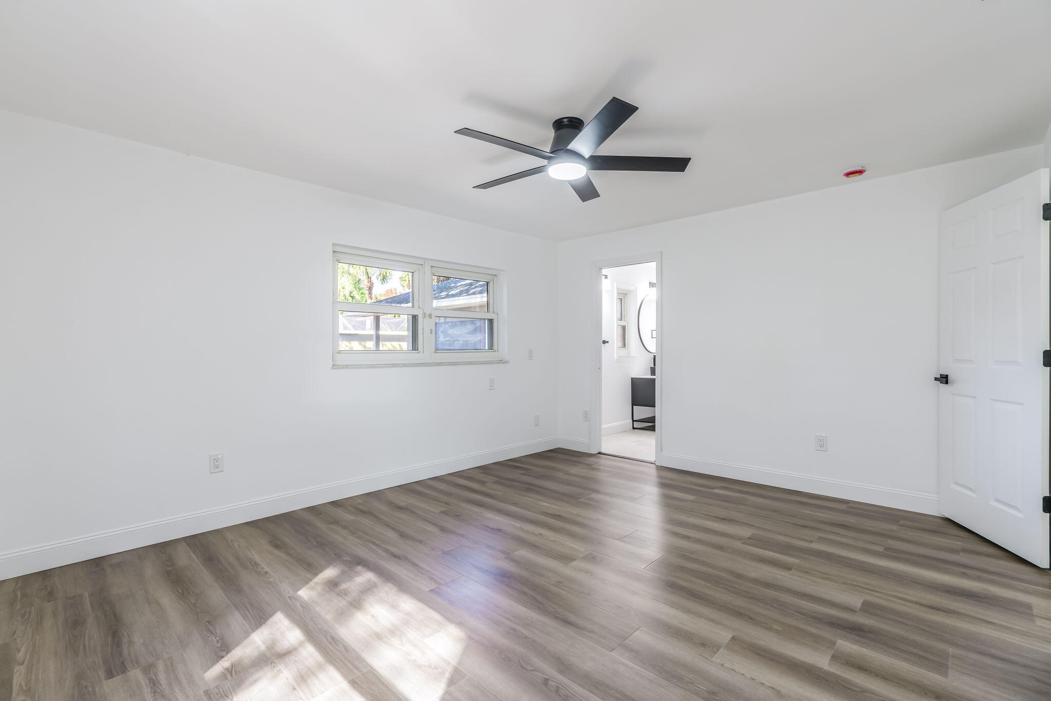 THE TROPICS REV - Residential