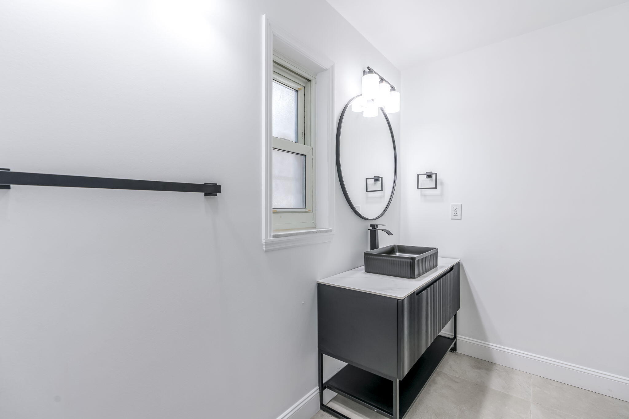 THE TROPICS REV - Residential