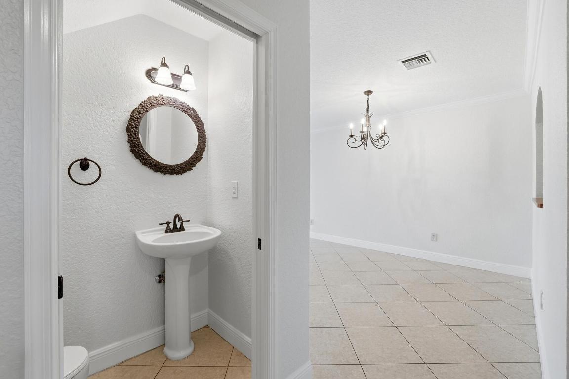12740 Westhampton Circle