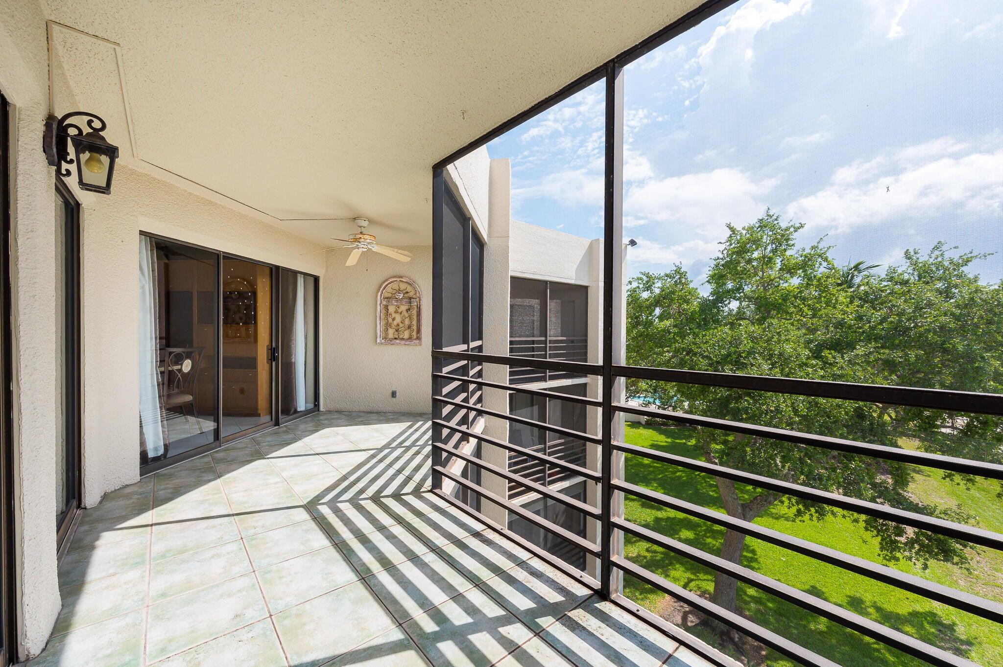 CAMINO REAL VILLAGE CONDS I THRU VI DECLS IN OR329 - Residential