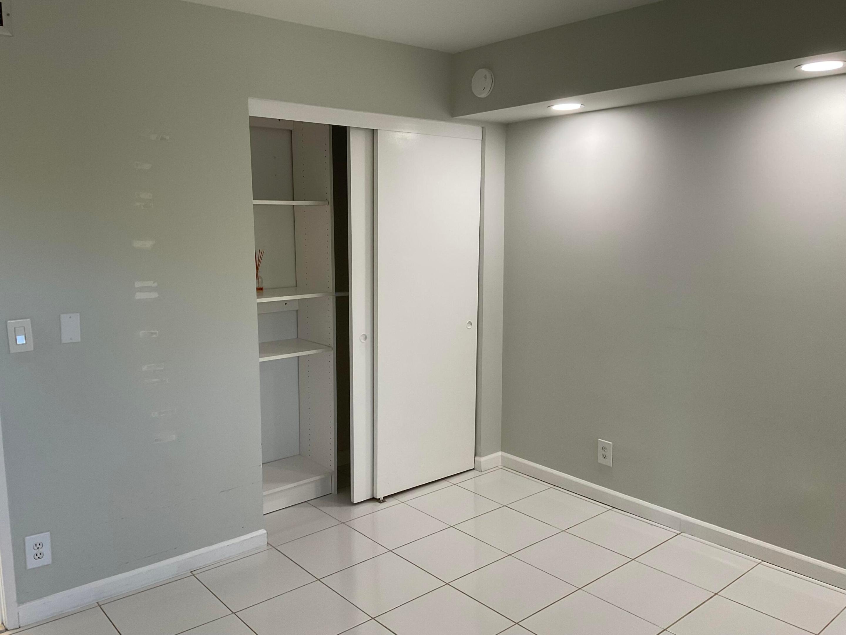 CAMINO REAL VILLAGE CONDS I THRU VI DECLS IN OR329 - Residential