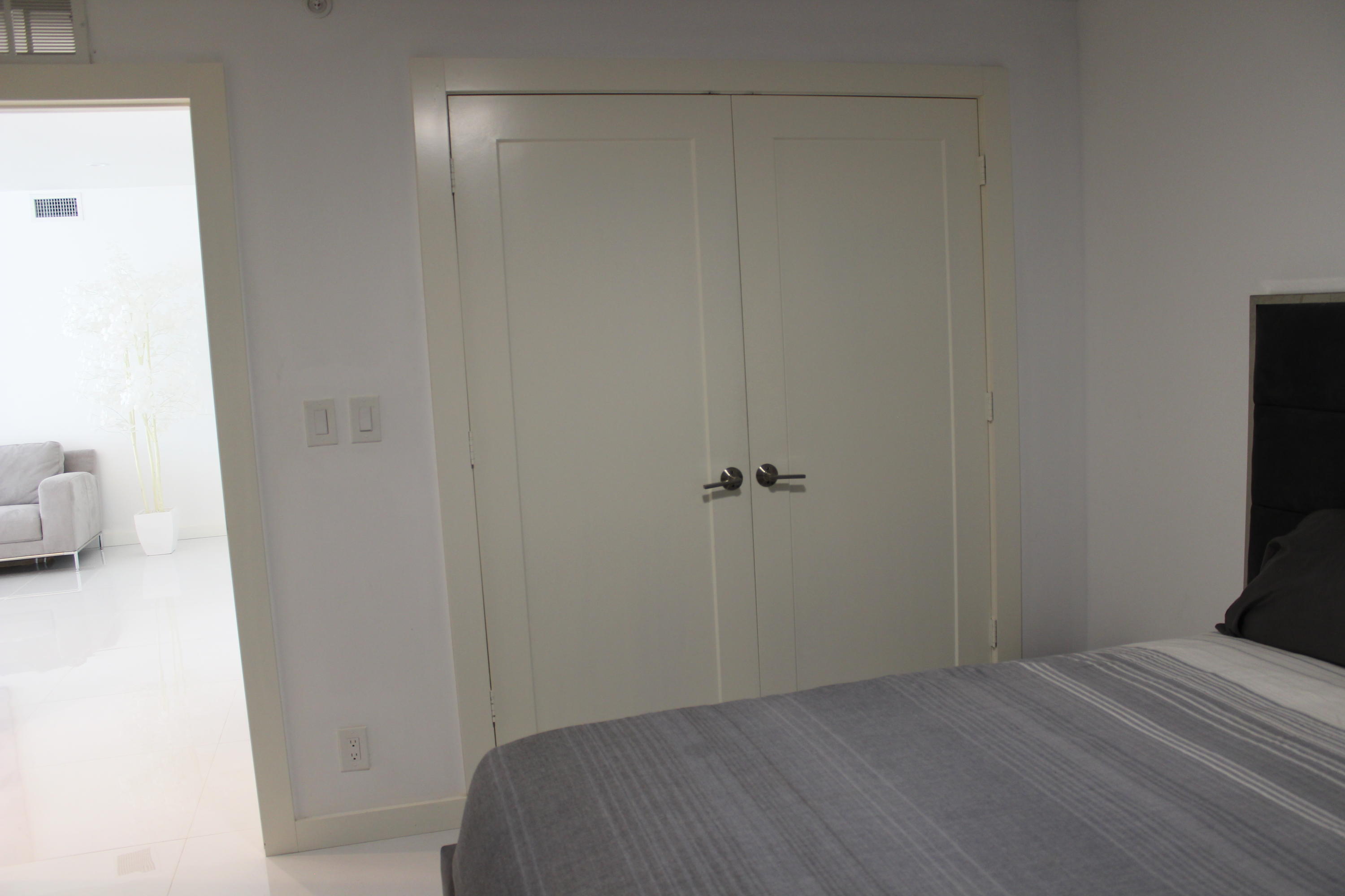 LAKEWOOD MIDRISE CONDO - Residential