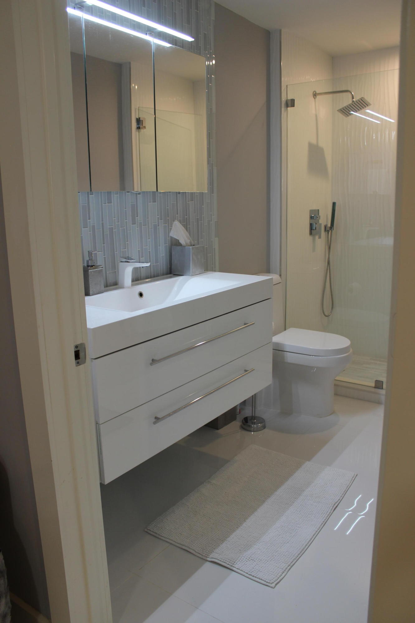 LAKEWOOD MIDRISE CONDO - Residential