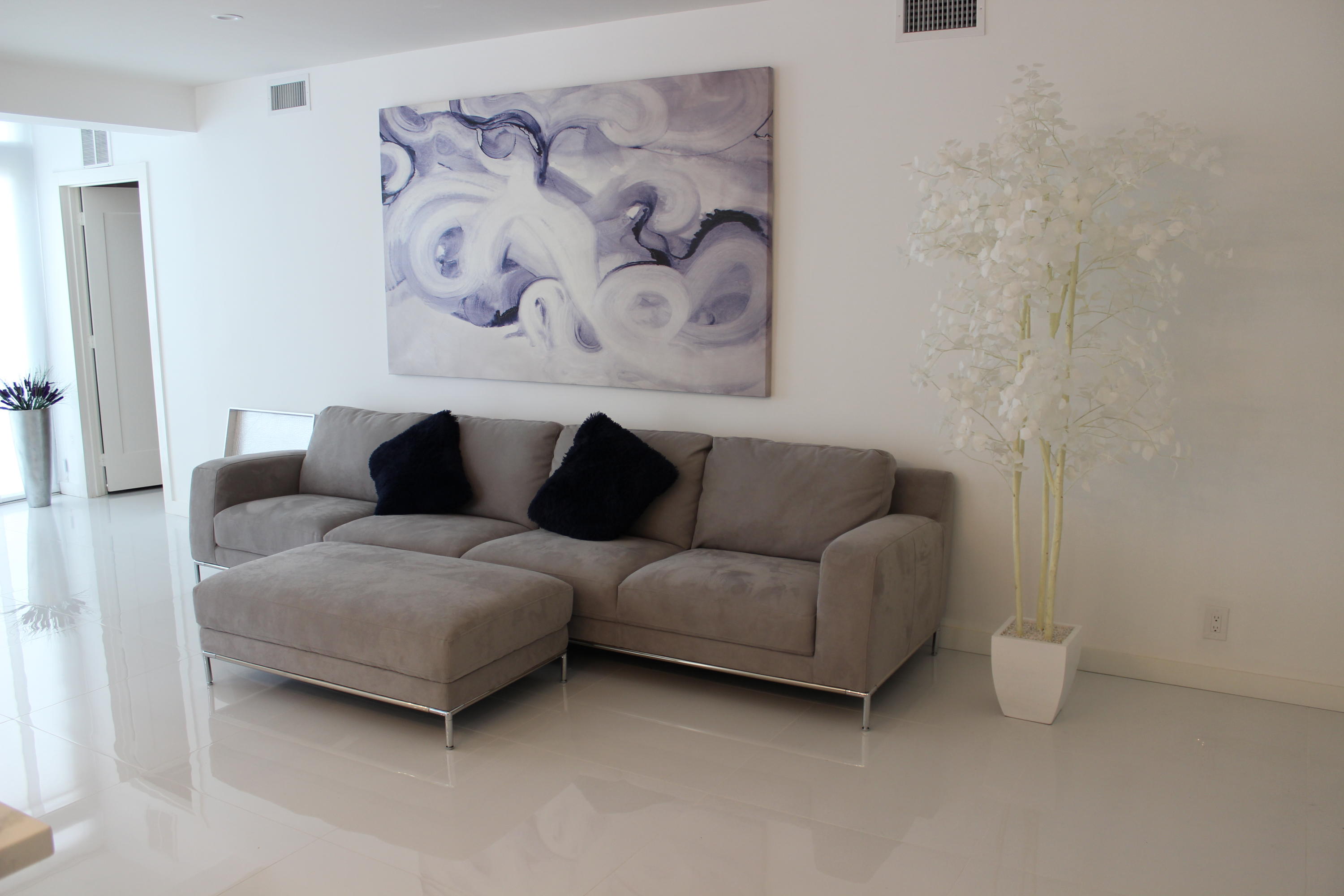 LAKEWOOD MIDRISE CONDO - Residential