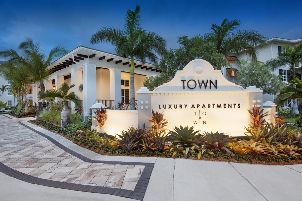 Town City Center - Residential Lease