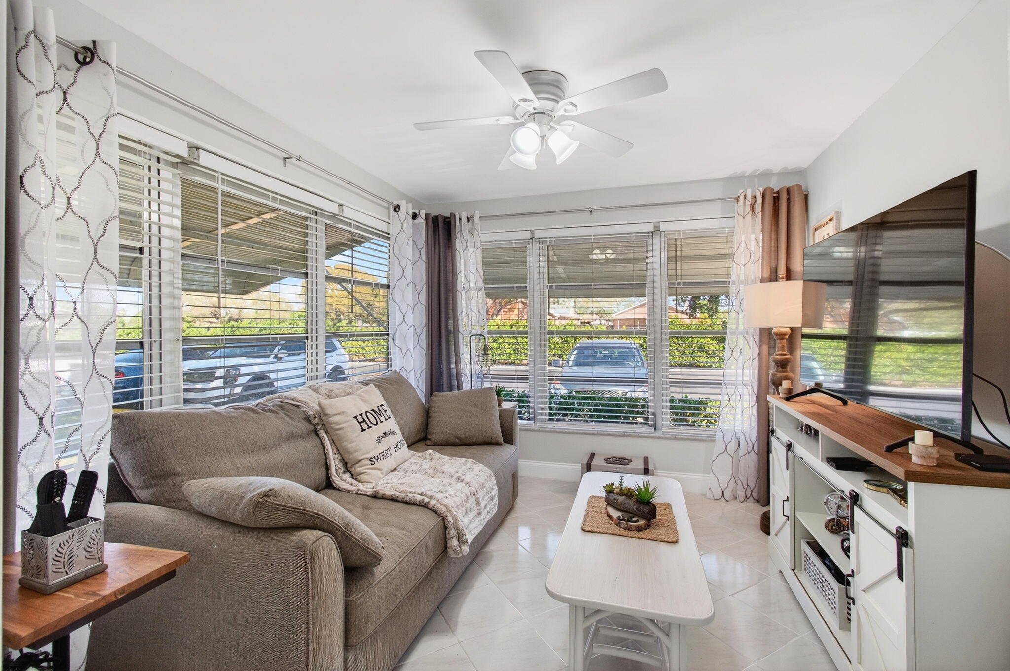 HIGH POINT OF DELRAY SEC 7 CONDO - Residential