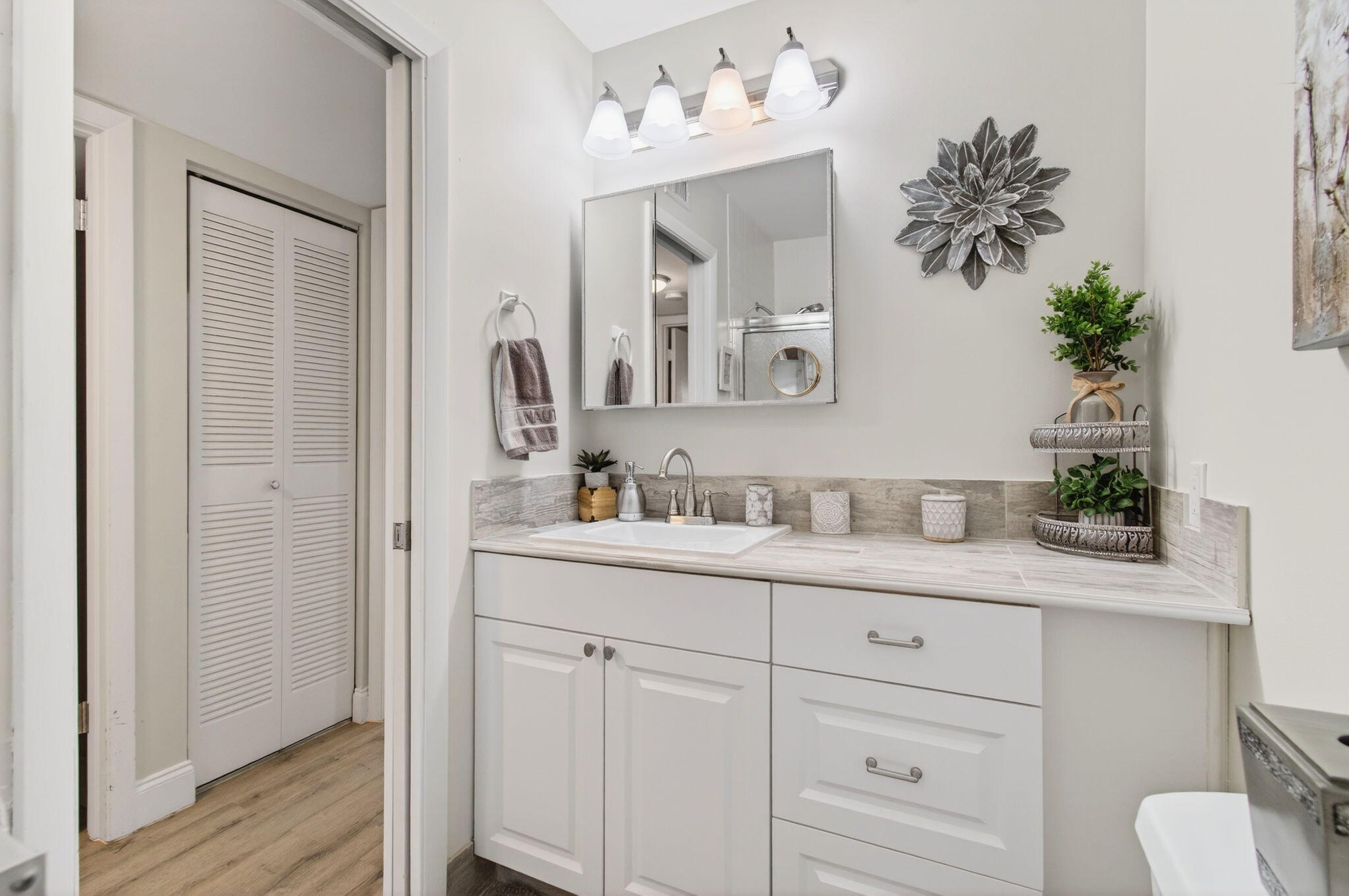 HIGH POINT OF DELRAY SEC 7 CONDO - Residential