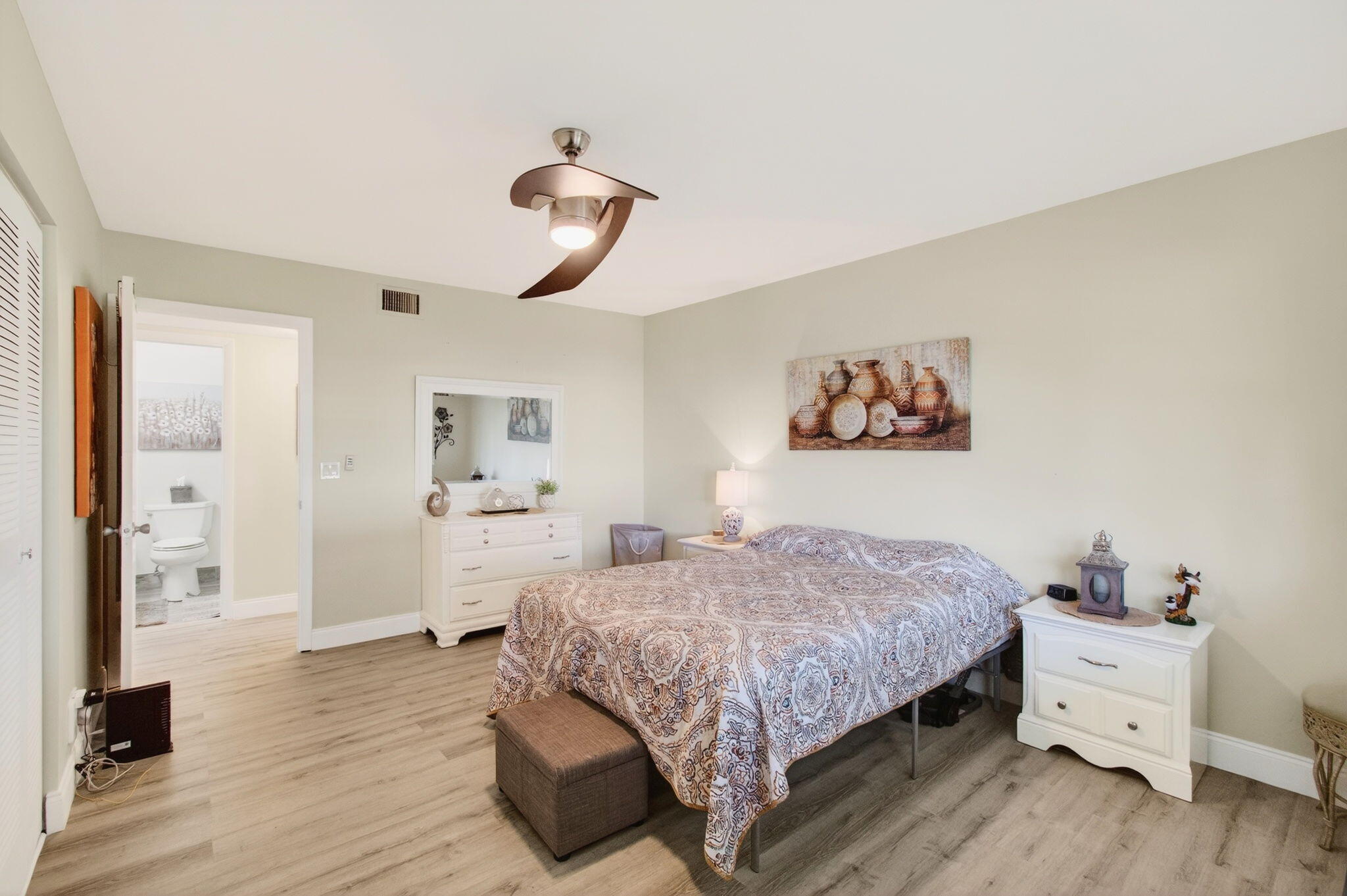 HIGH POINT OF DELRAY SEC 7 CONDO - Residential