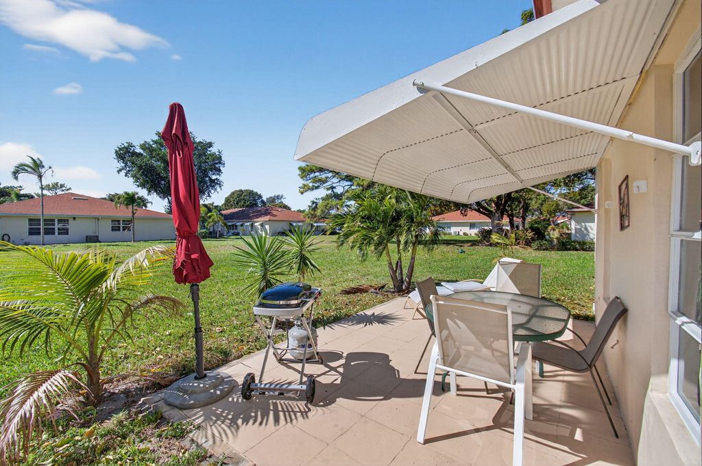 Photo of 4530 NW 4th Street #D, Delray Beach, FL 33445 (MLS # R11166306)