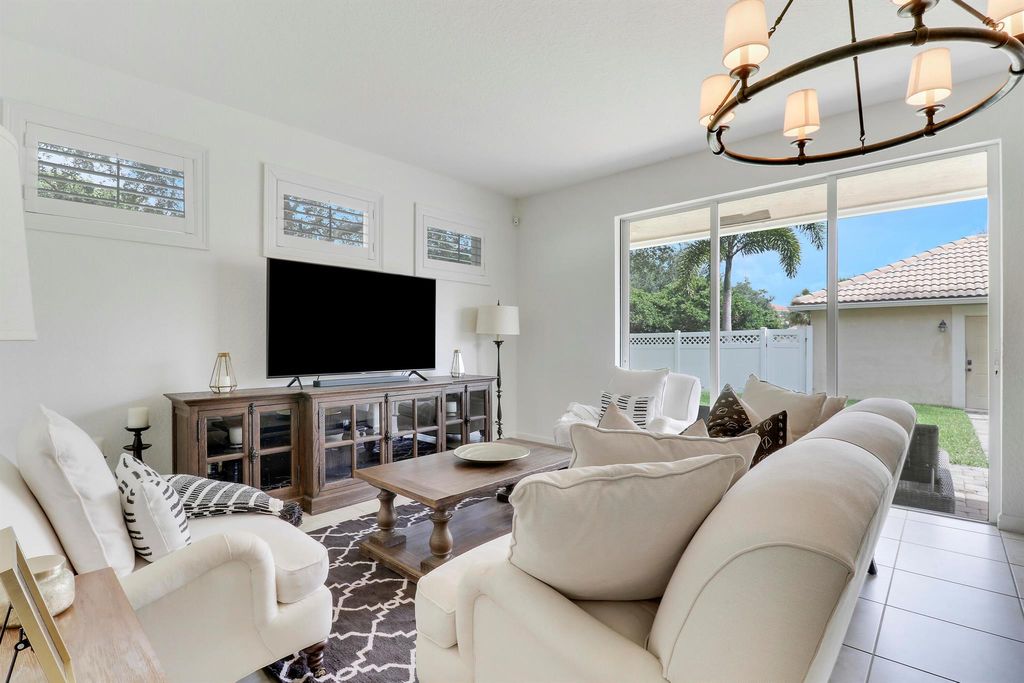 Photo of 8073 Murano Circle, Palm Beach Gardens, FL 33418 (MLS # R11105892)