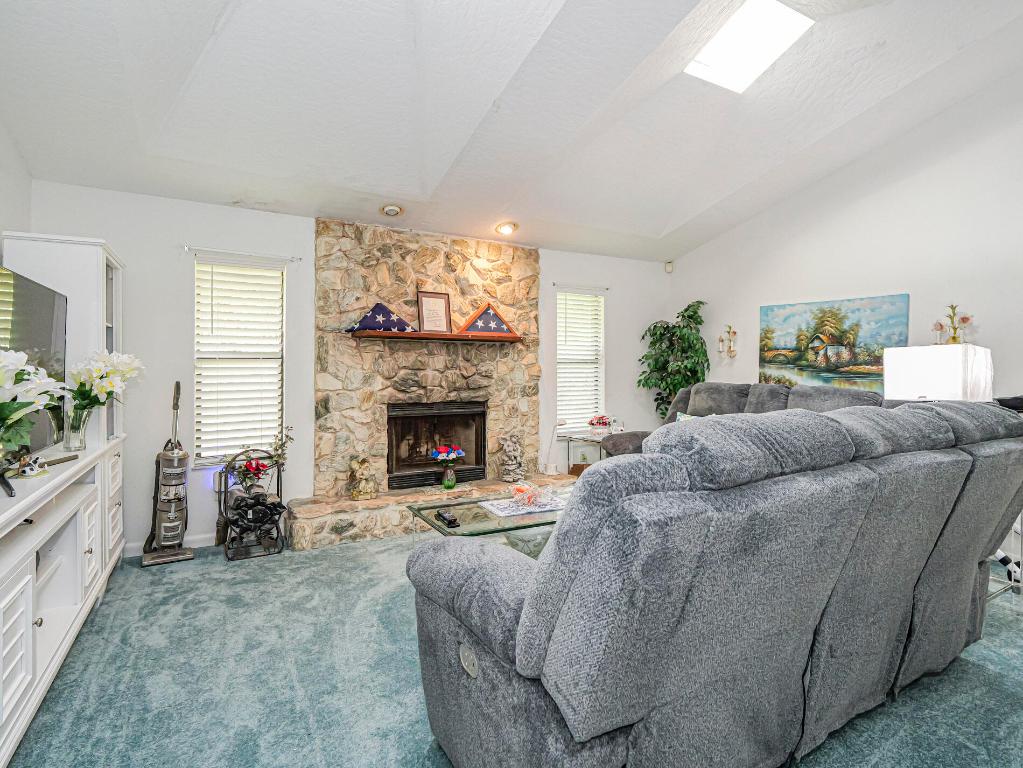 SEBASTIAN HIGHLANDS UNIT 10 - Residential