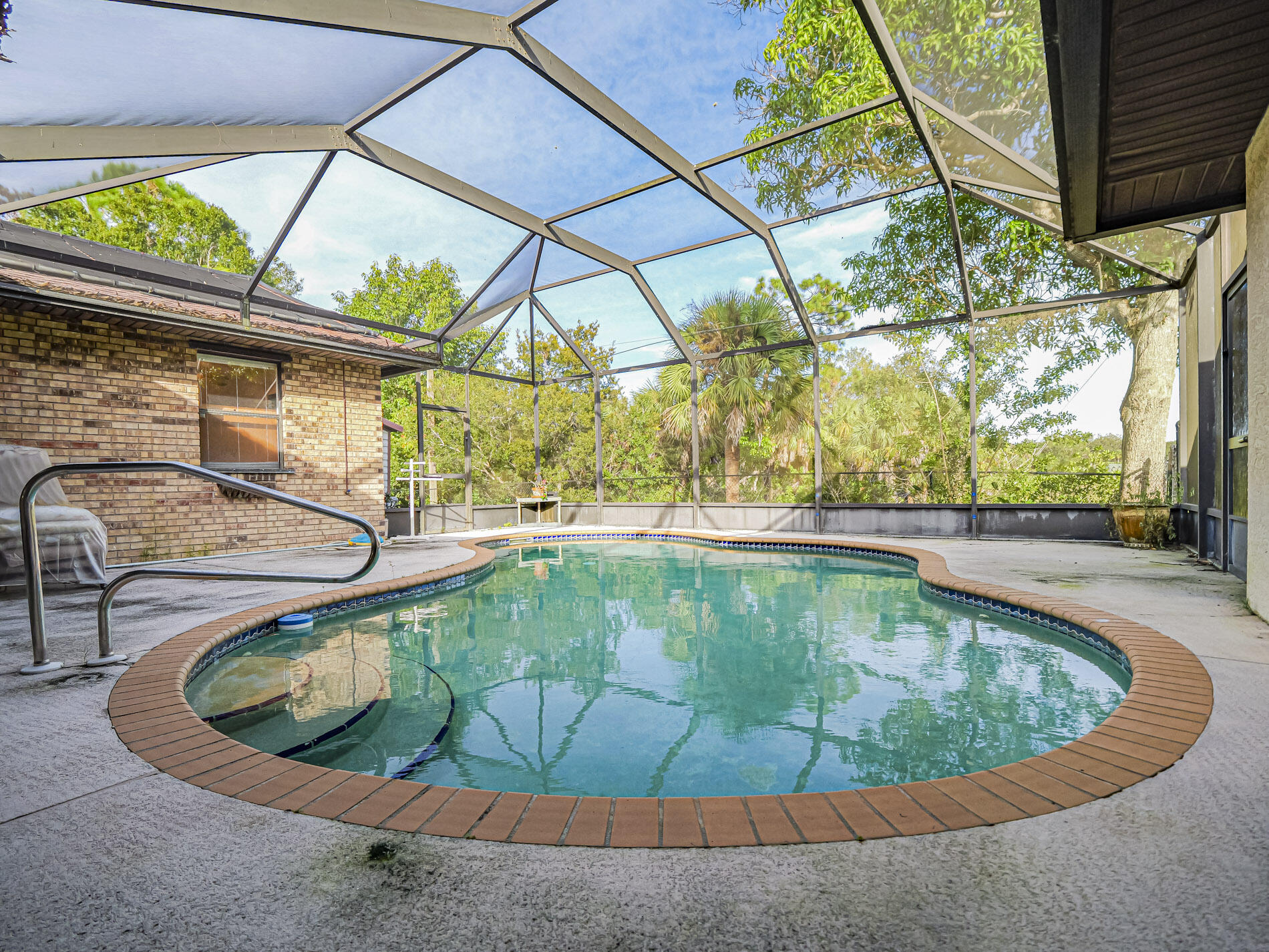 SEBASTIAN HIGHLANDS UNIT 10 - Residential