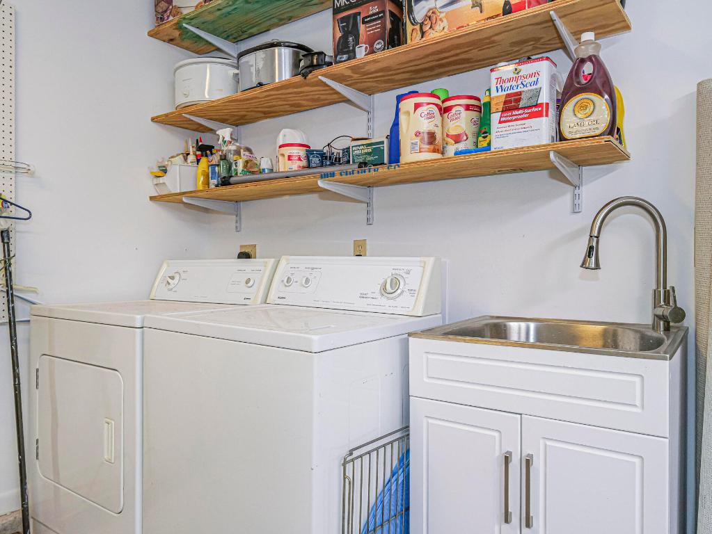 SEBASTIAN HIGHLANDS UNIT 10 - Residential