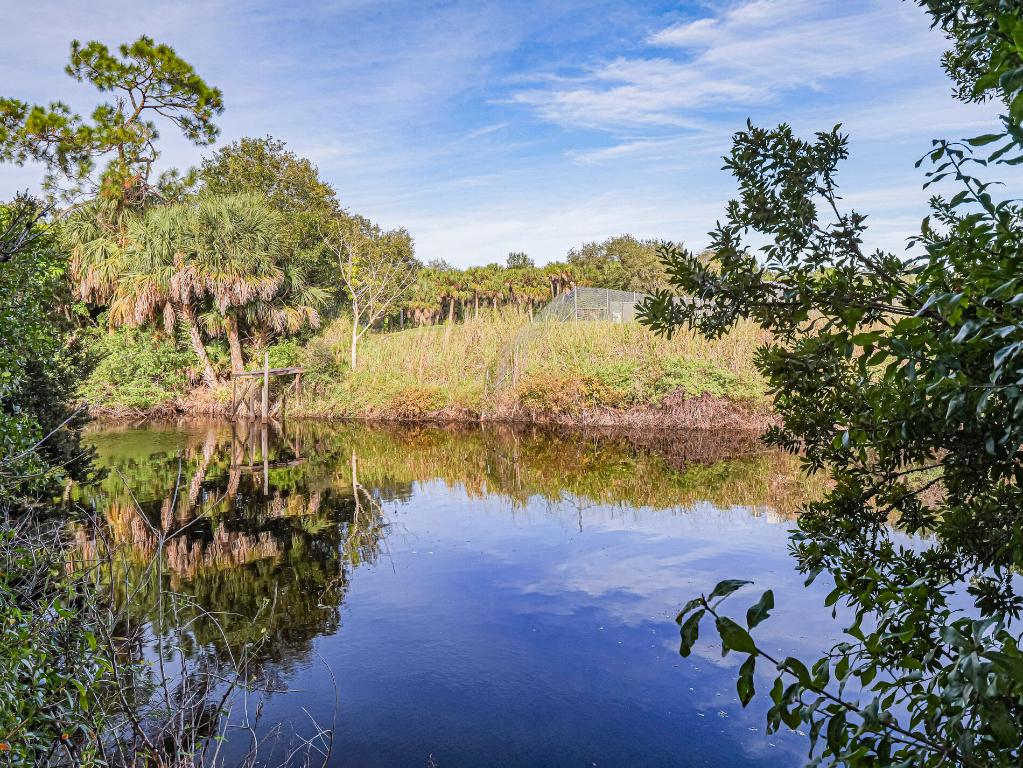 SEBASTIAN HIGHLANDS UNIT 10 - Residential