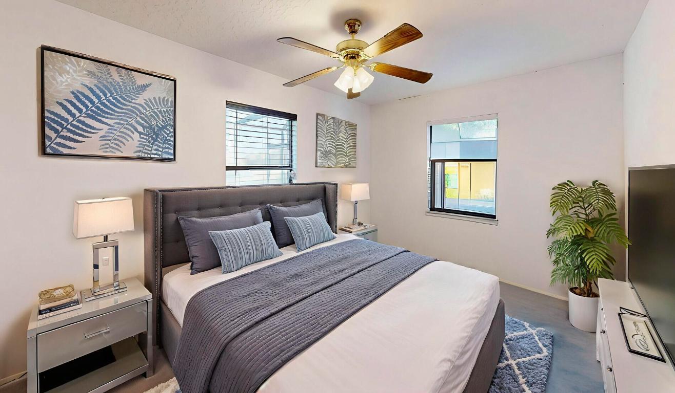 SEBASTIAN HIGHLANDS UNIT 10 - Residential