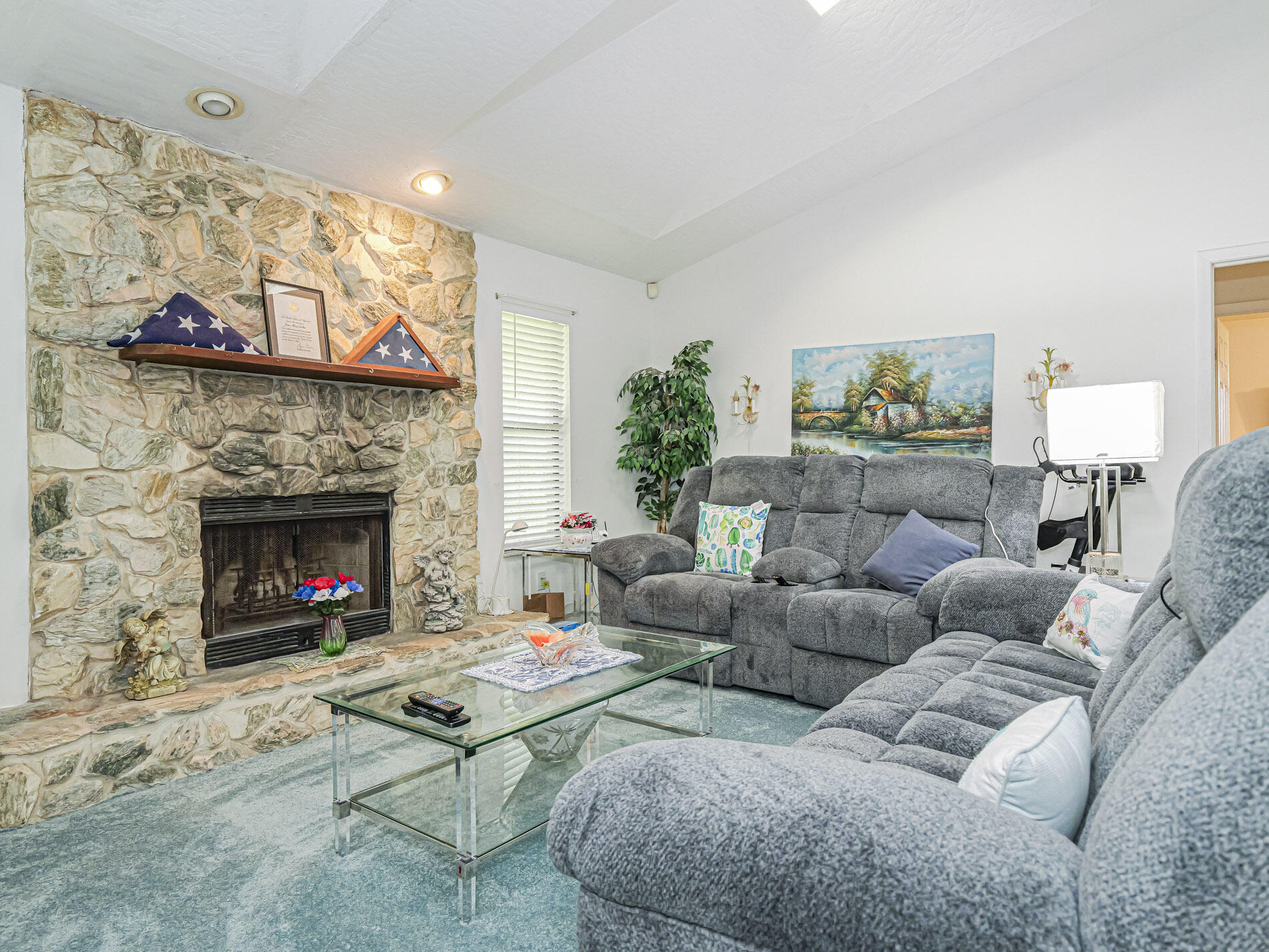 SEBASTIAN HIGHLANDS UNIT 10 - Residential