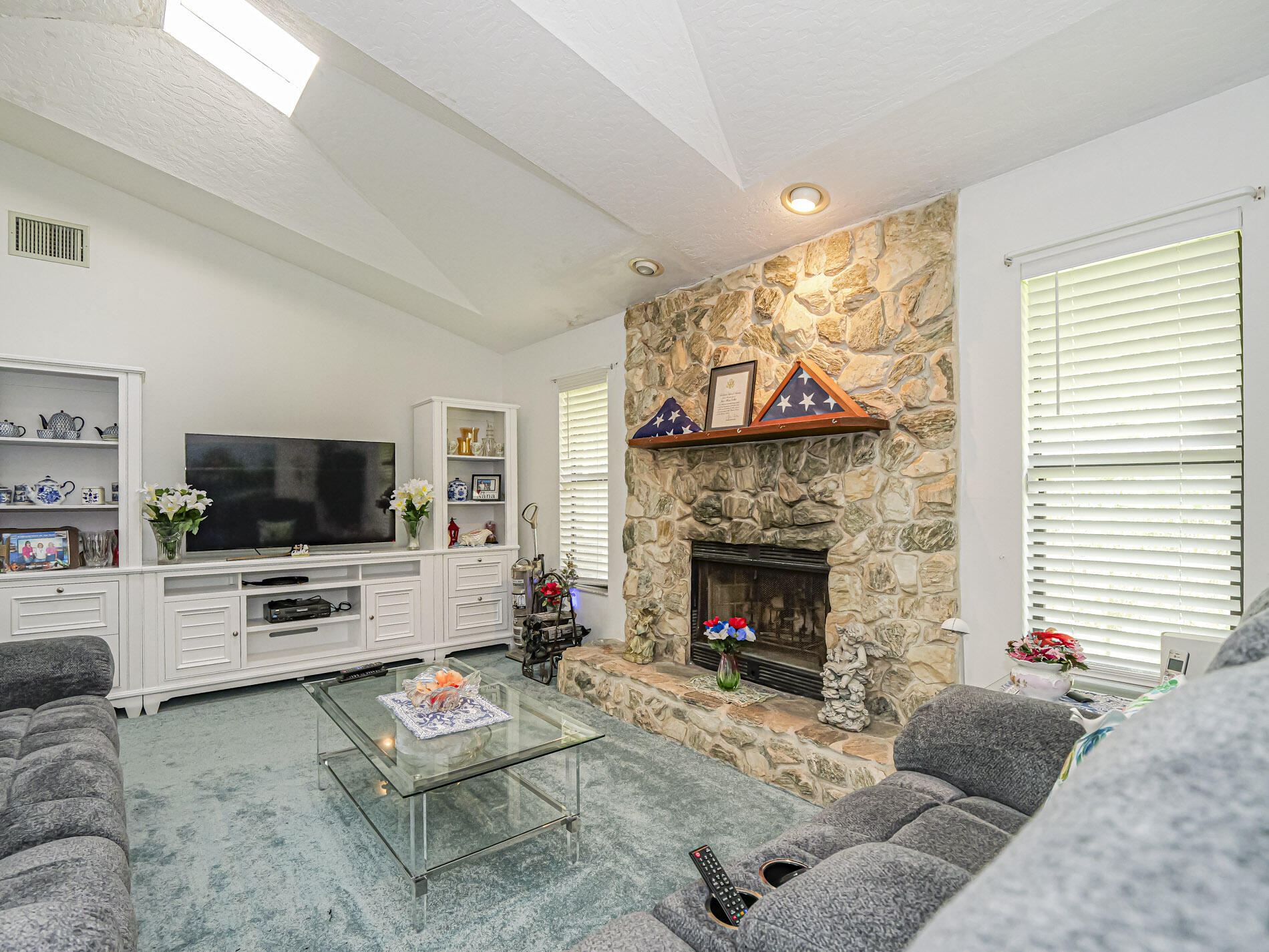 SEBASTIAN HIGHLANDS UNIT 10 - Residential