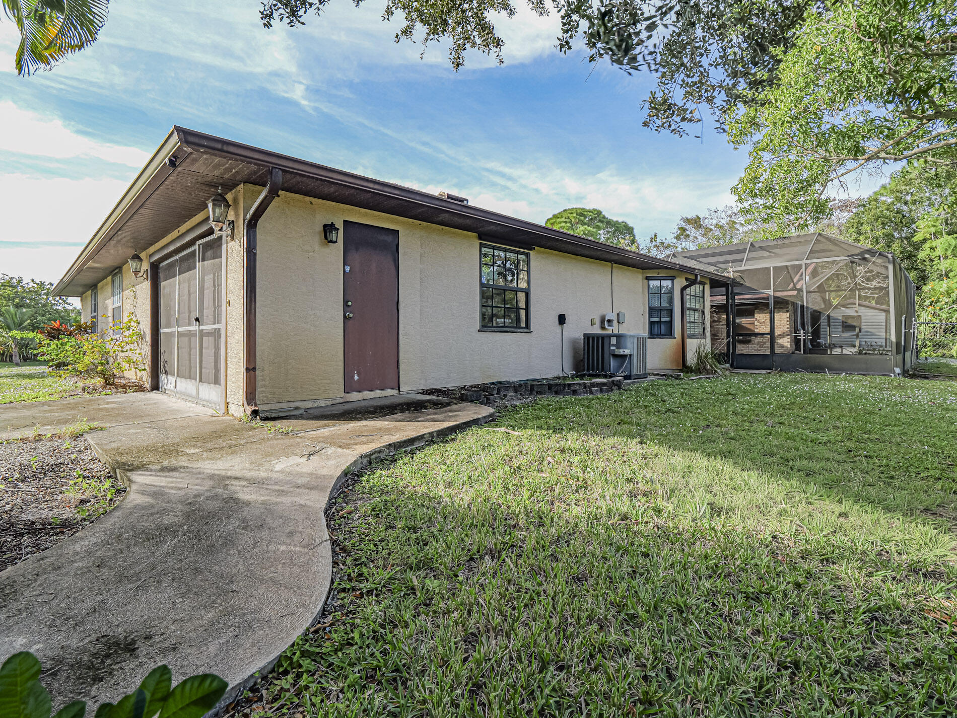 SEBASTIAN HIGHLANDS UNIT 10 - Residential