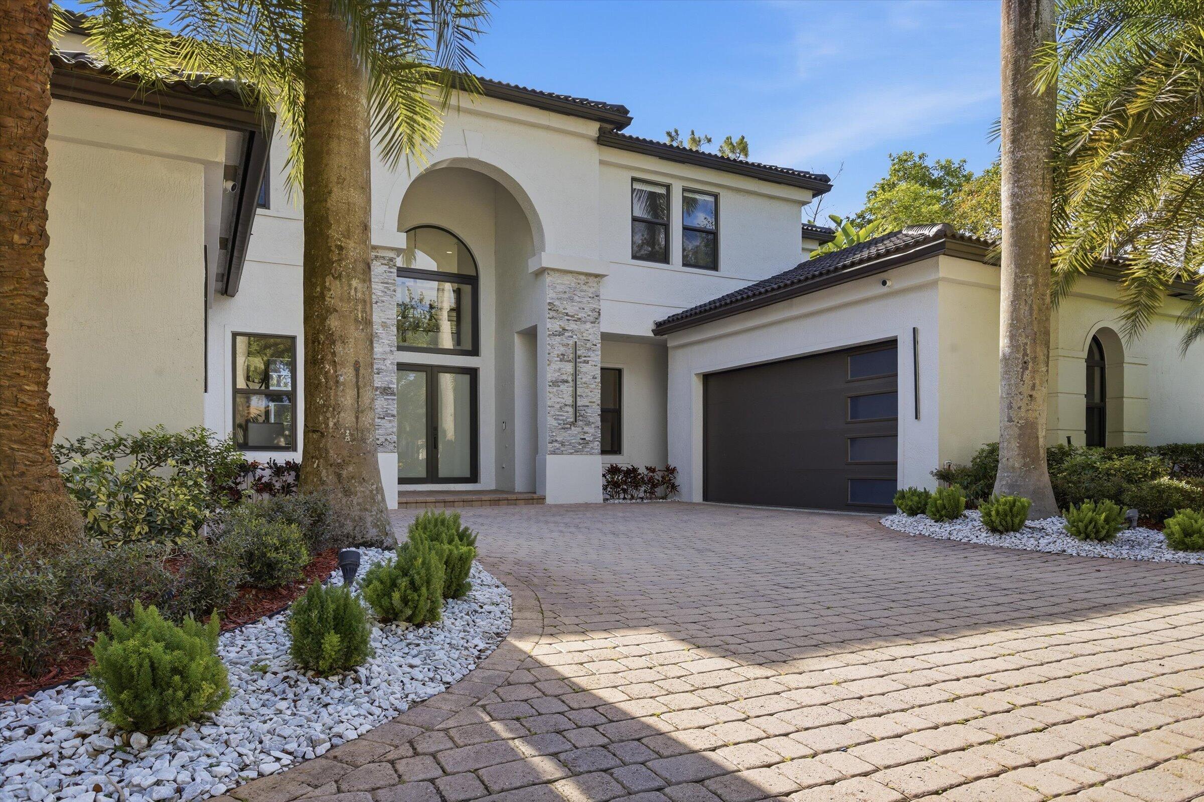 IN THE PINES - Residential