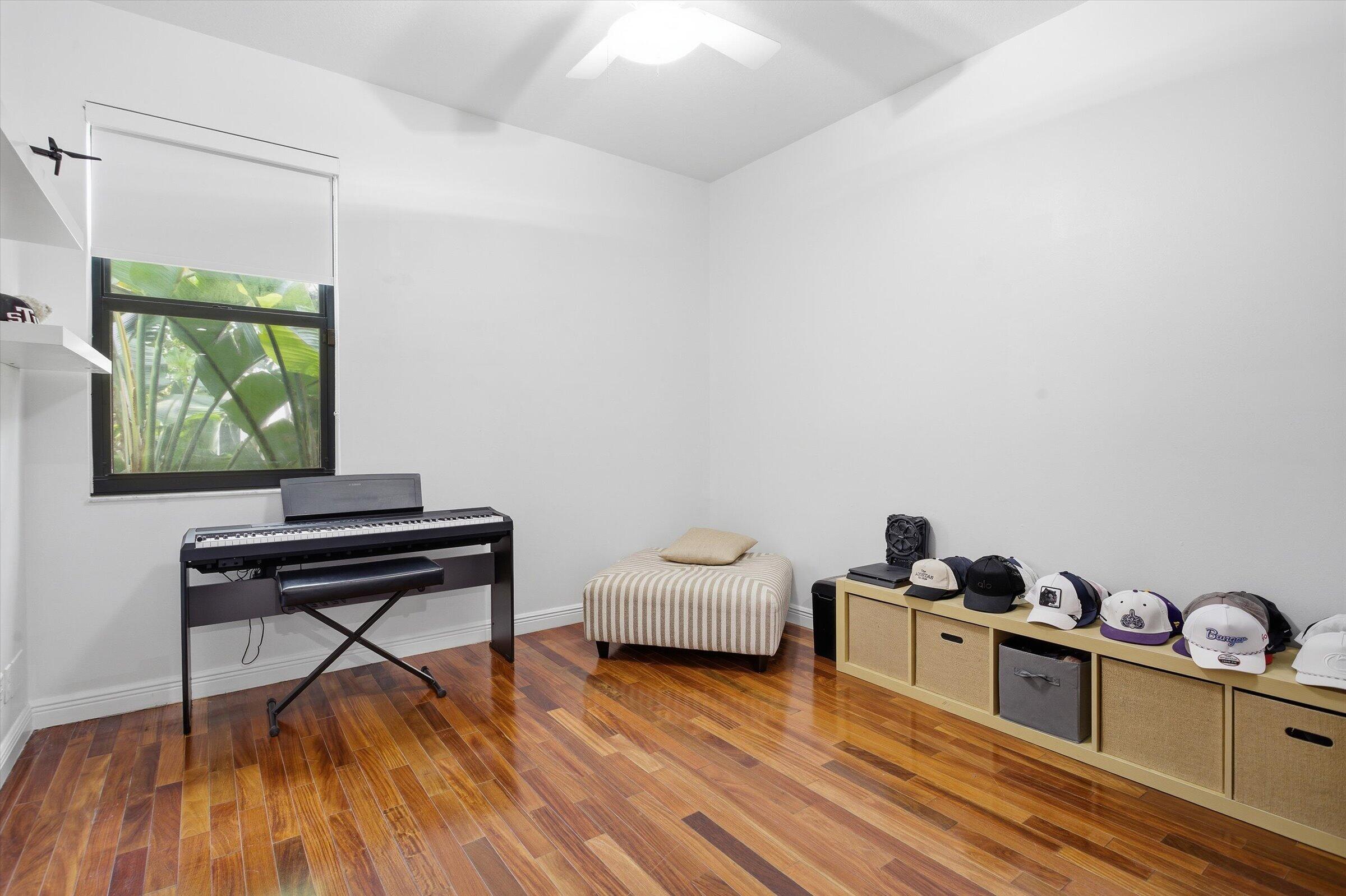 IN THE PINES - Residential