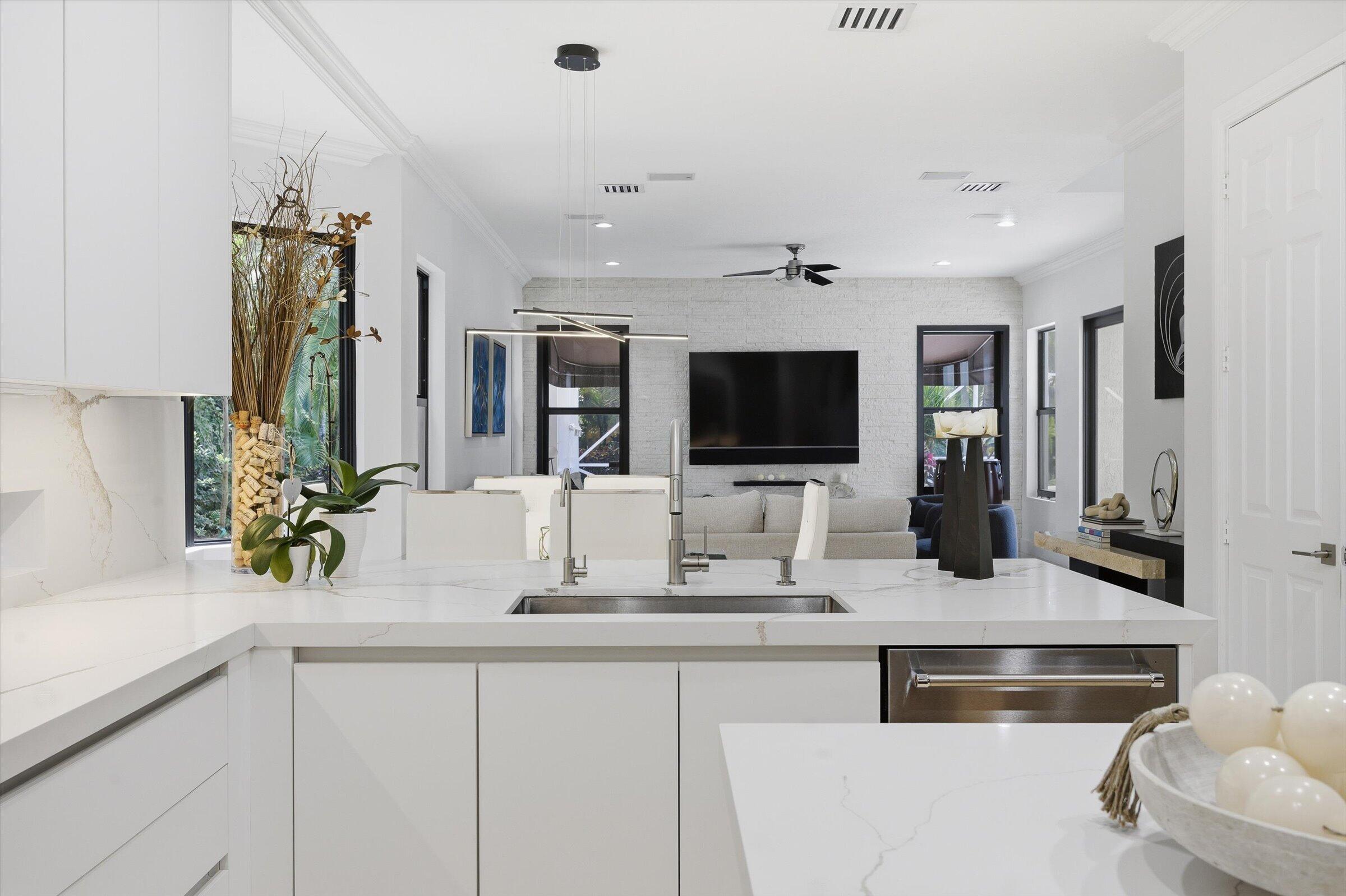IN THE PINES - Residential