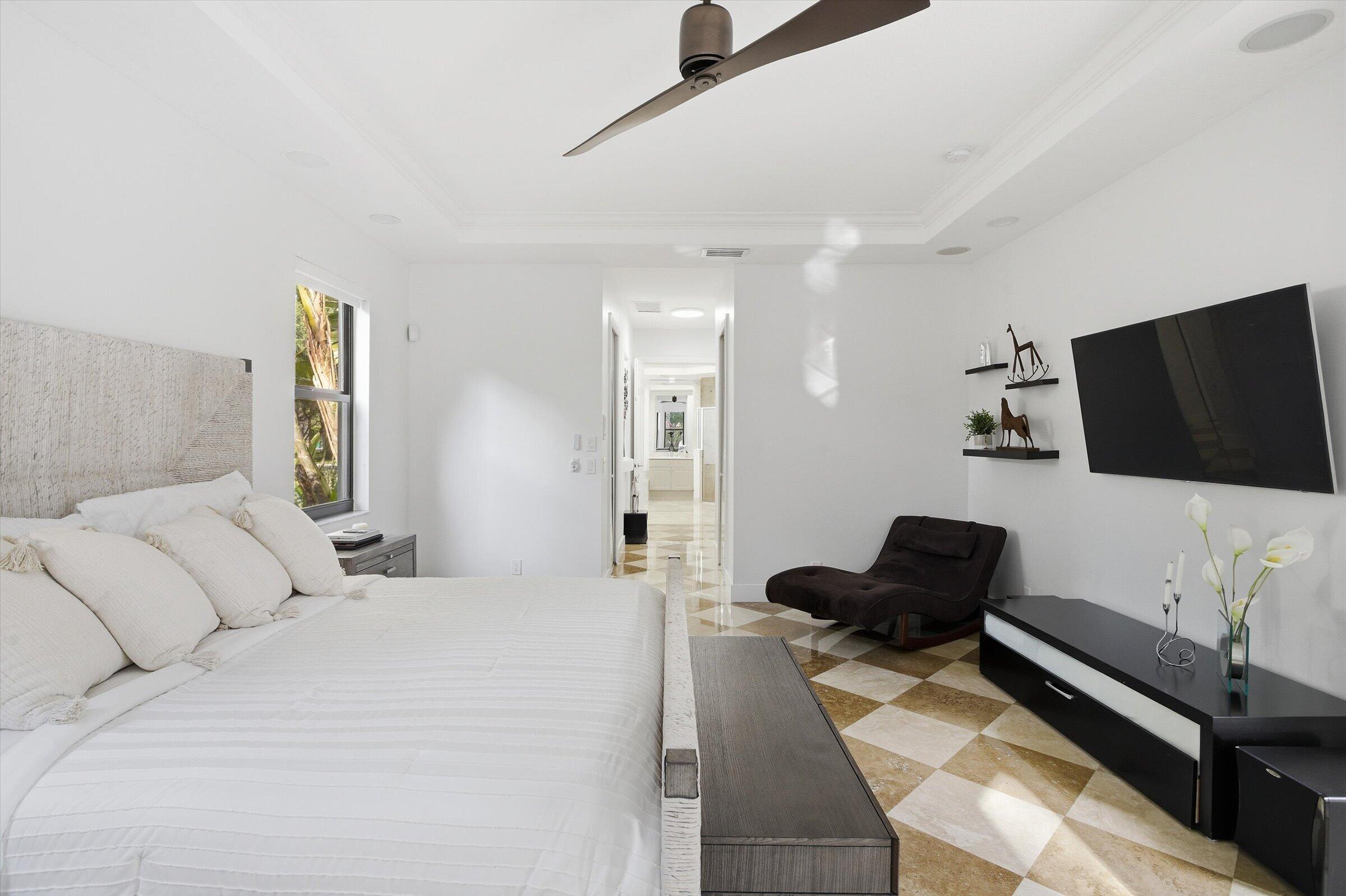 IN THE PINES - Residential