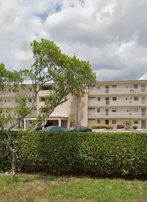 Photo of 2601 NE 3rd Court #2100, Boynton Beach, FL 33435 (MLS # B26053285)