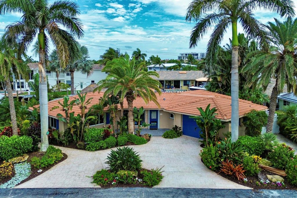 Photo of 952 Brookdale Drive, Boynton Beach, FL 33435 (MLS # R11095446)
