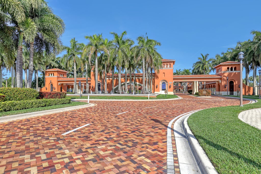 Photo of 8933 Via Brilliante #8933, Wellington, FL 33411 (MLS # B26089328)