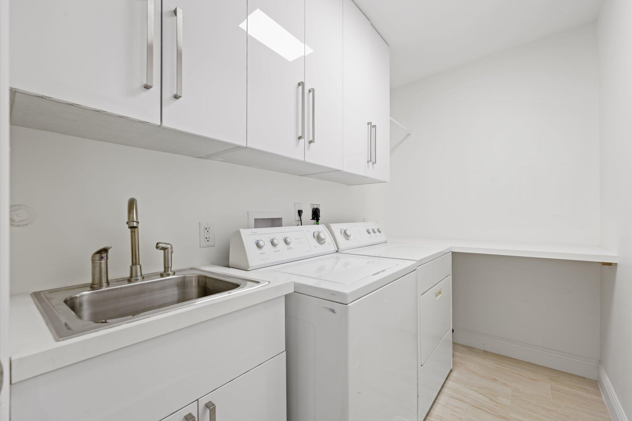 TROPIC ISLE 3RD SEC - Residential