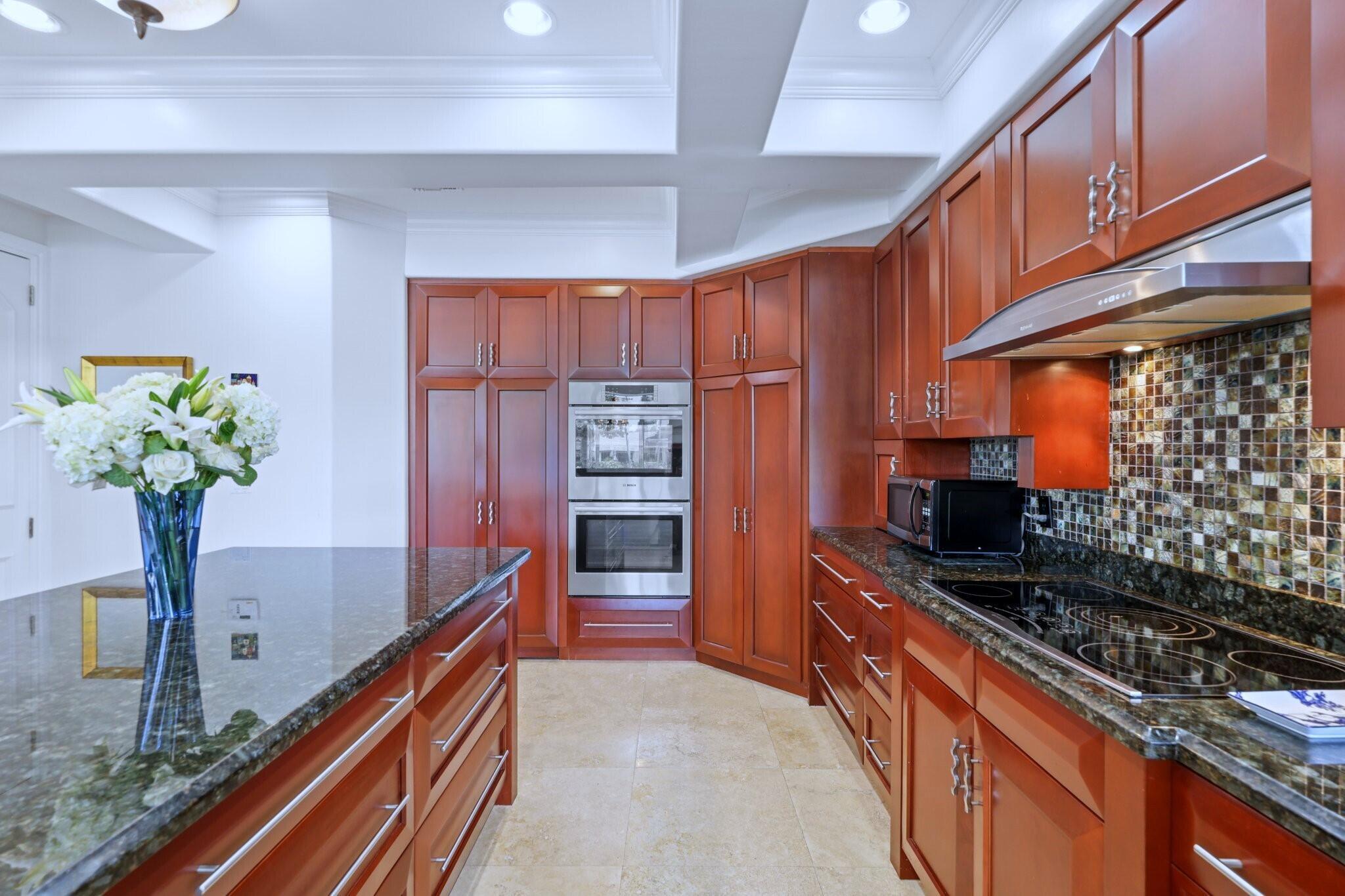 TROPIC ISLE 3RD SEC - Residential