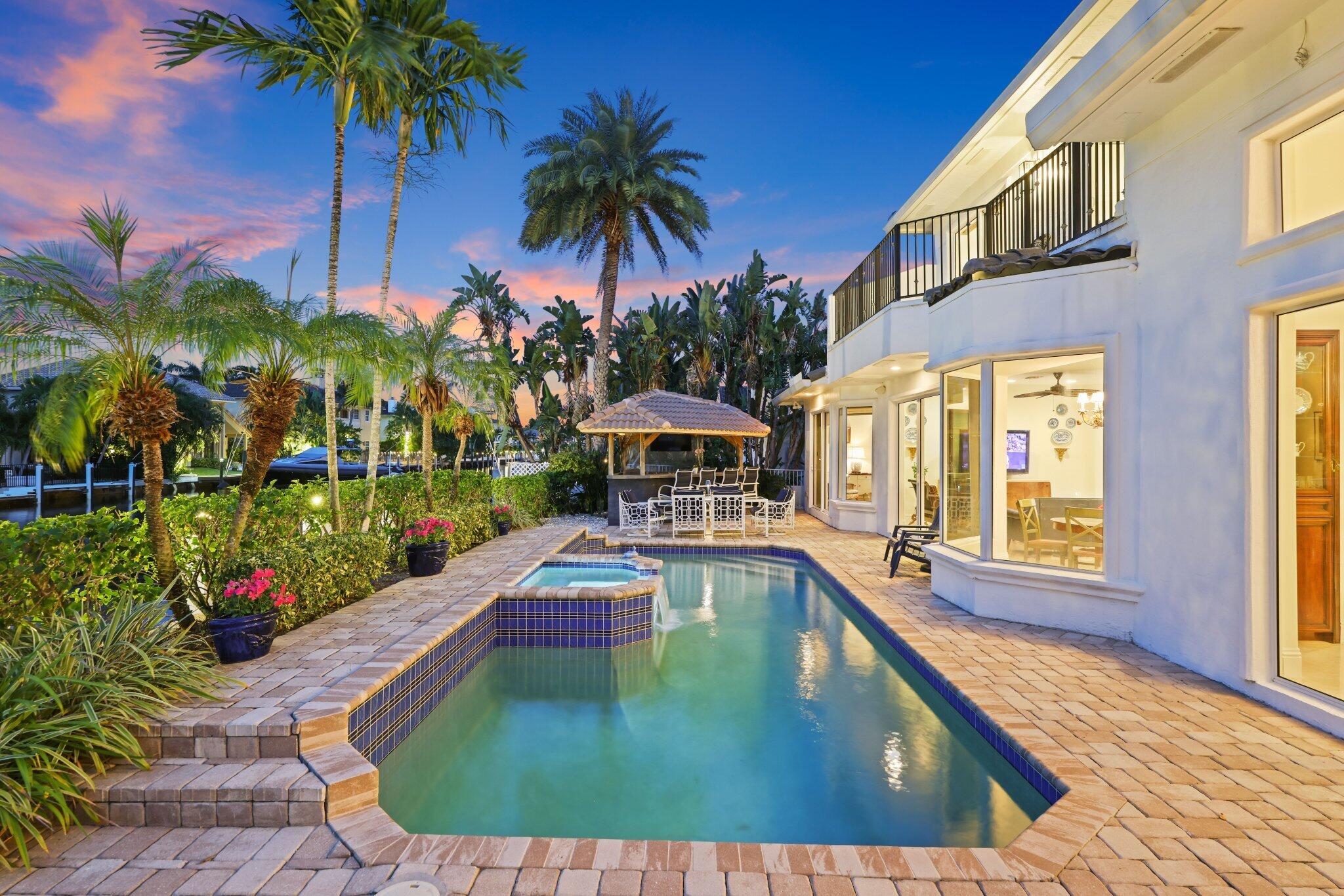 TROPIC ISLE 3RD SEC - Residential