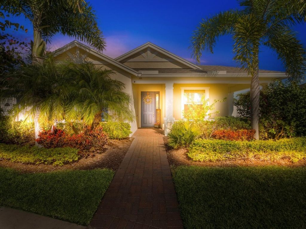 Photo of 10352 SW Westlawn Boulevard, Port Saint Lucie, FL 34987 (MLS # R10780776)